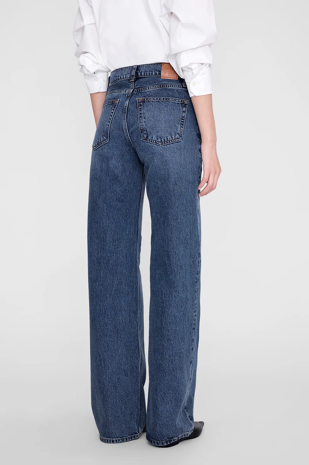 1034-hugh-jean-34-dark-indigo-2.webp Hugh Jean 34" - Dark Indigo