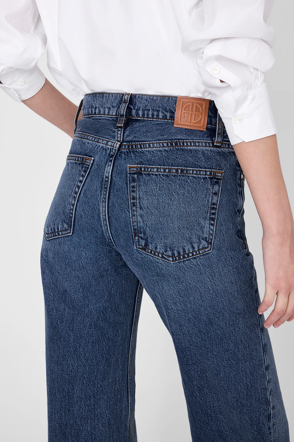 1034-hugh-jean-34-dark-indigo-3.webp Hugh Jean 34" - Dark Indigo