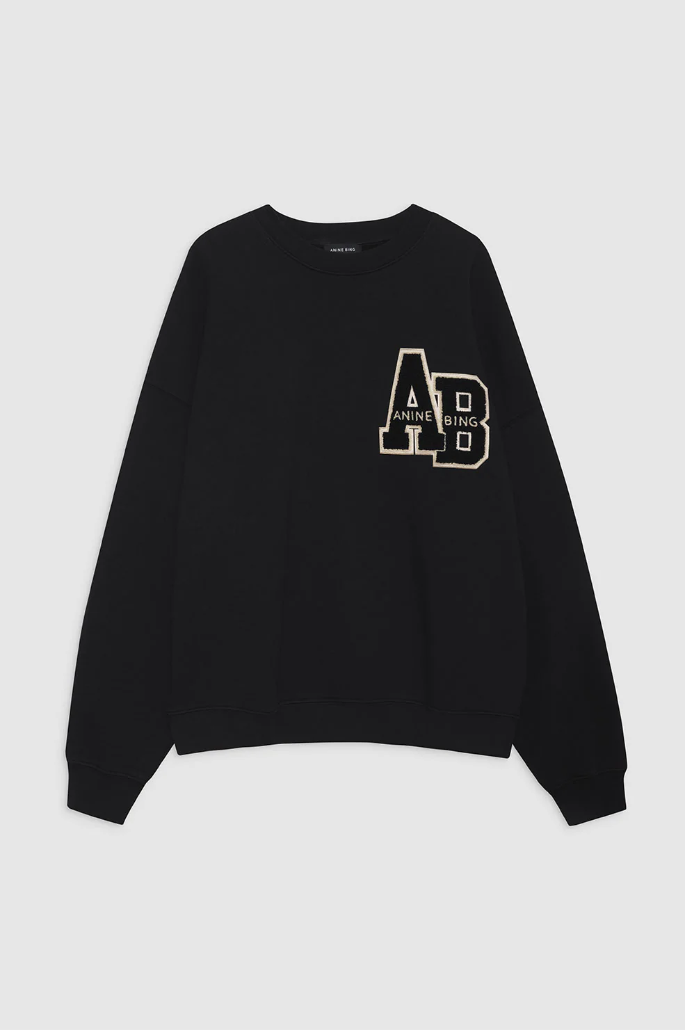 1045-miles-oversized-sweatshirt-letterman-black-3.webp Miles Oversized Sweatshirt Letterman - Black