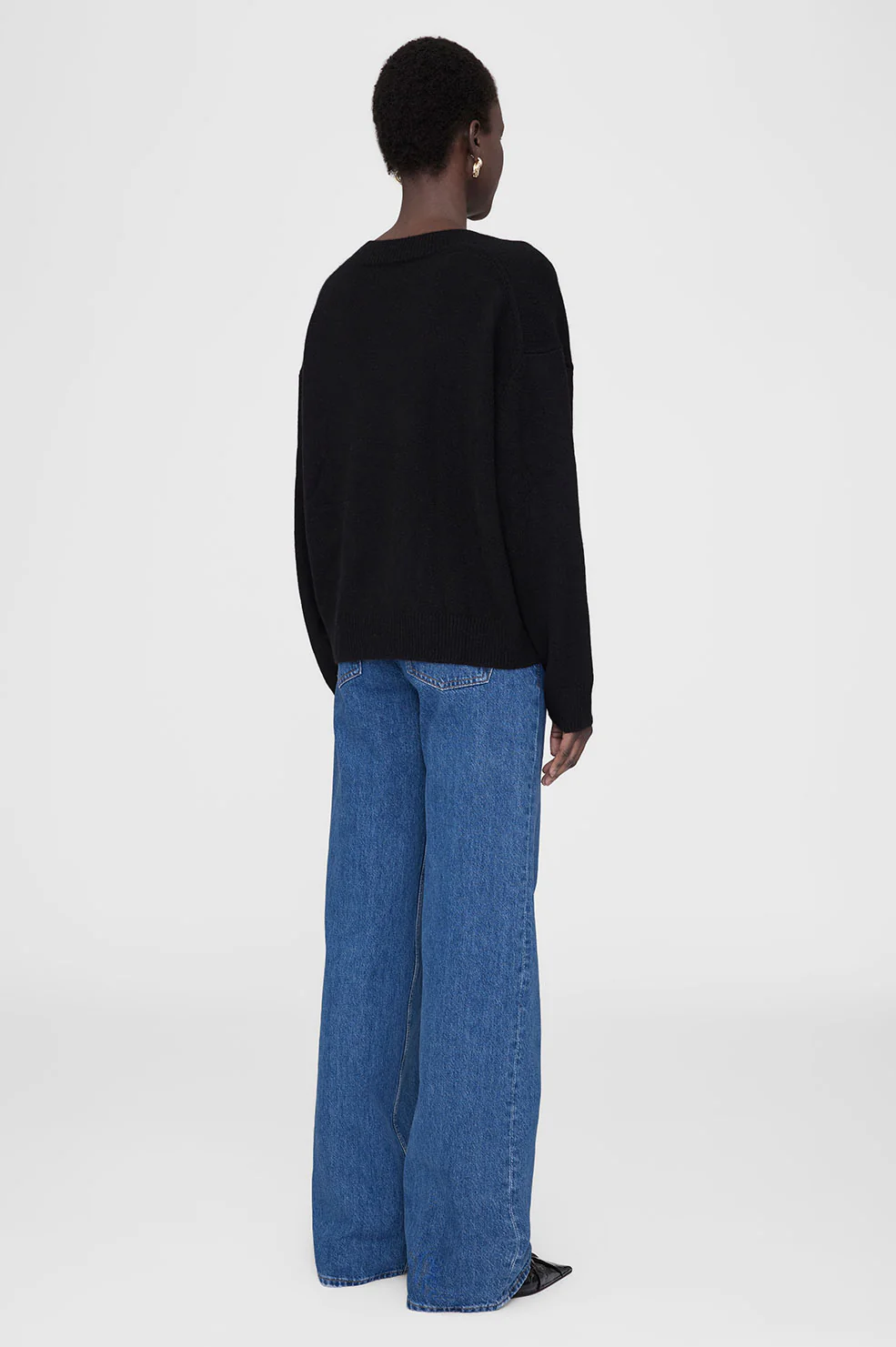 1850-lee-sweater-black-2.webp Lee Sweater - Black