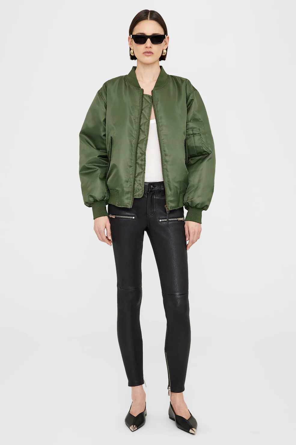 1863-leon-bomber-army-green-1.webp Leon Bomber - Army Green