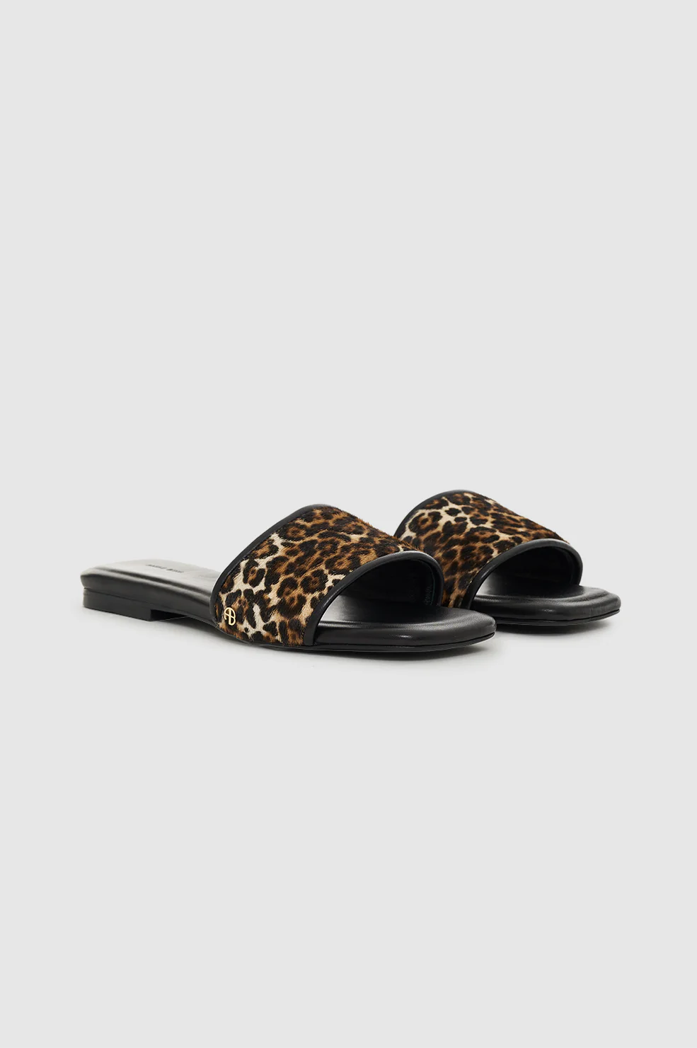 1987-ria-slides-leopard-5.webp Ria Slides - Leopard