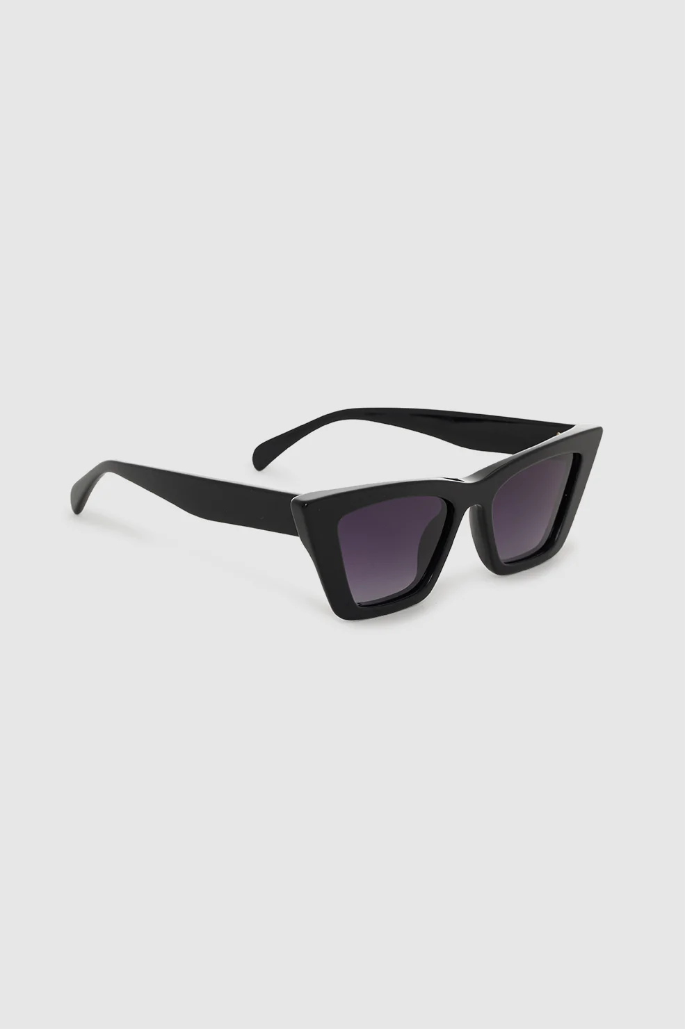 2321-lille-sunglasses-black-3.webp Lille Sunglasses - Black