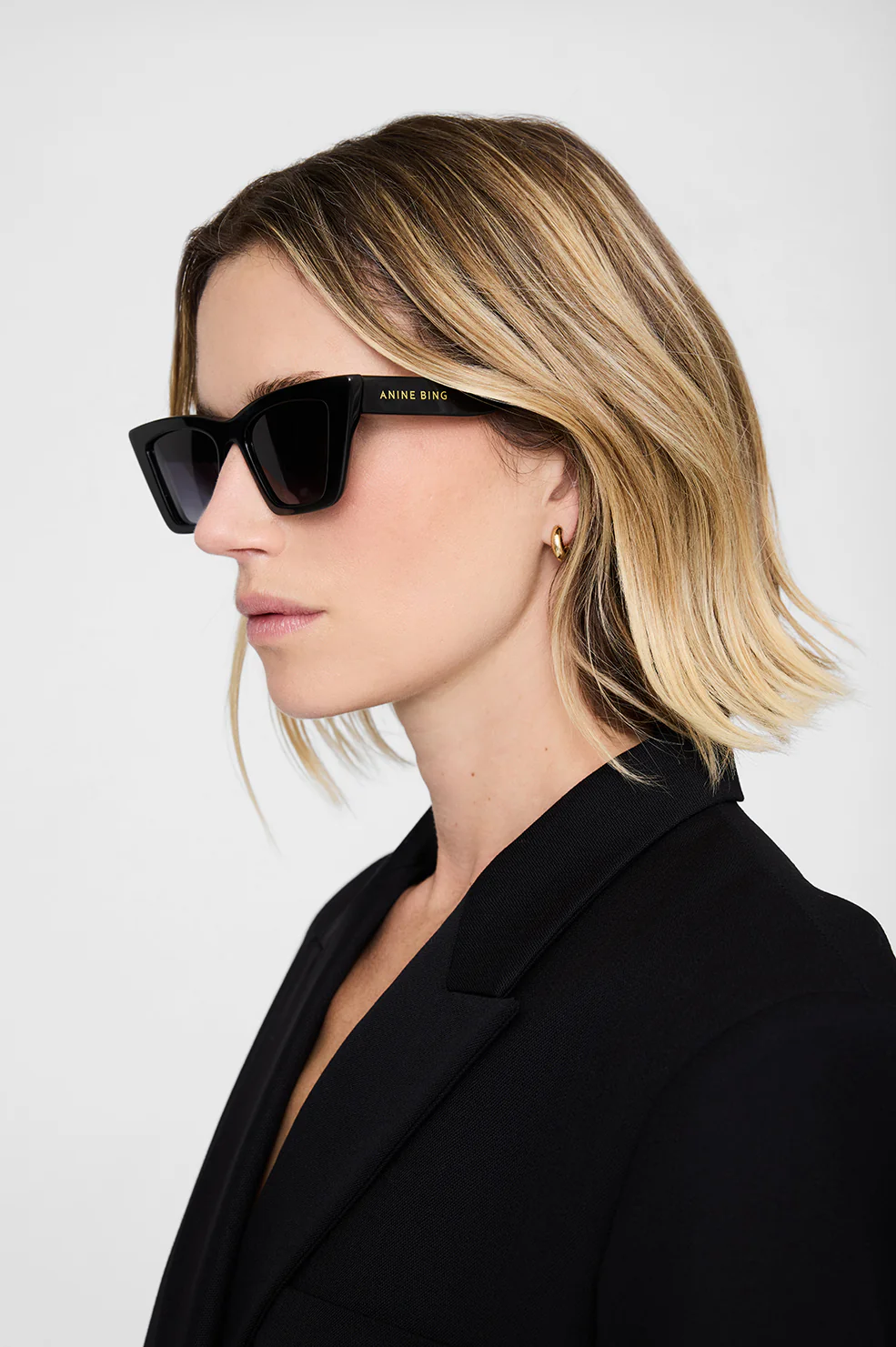 2321-lille-sunglasses-black-4.webp Lille Sunglasses - Black
