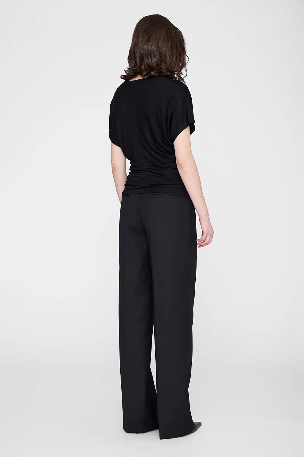 2368-zadig-tee-black-5.webp Zadig Tee - Black