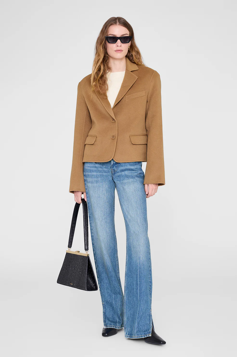 2450-etienne-blazer-camel-cashmere-blend-5.webp Etienne Blazer - Camel Cashmere Blend