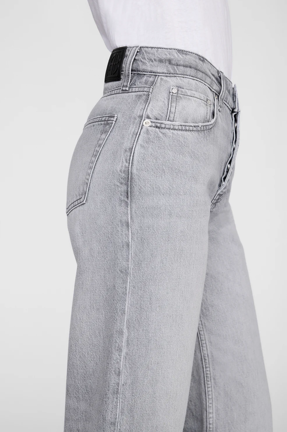 Hugh Jean 34" - Oyster Grey