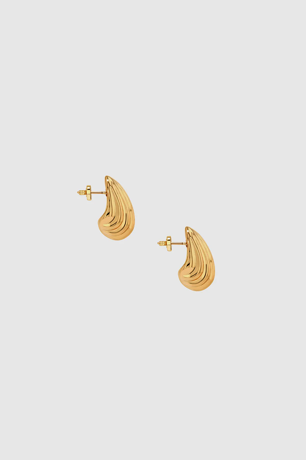 Small Ribbed Drop Earrings - Gold
