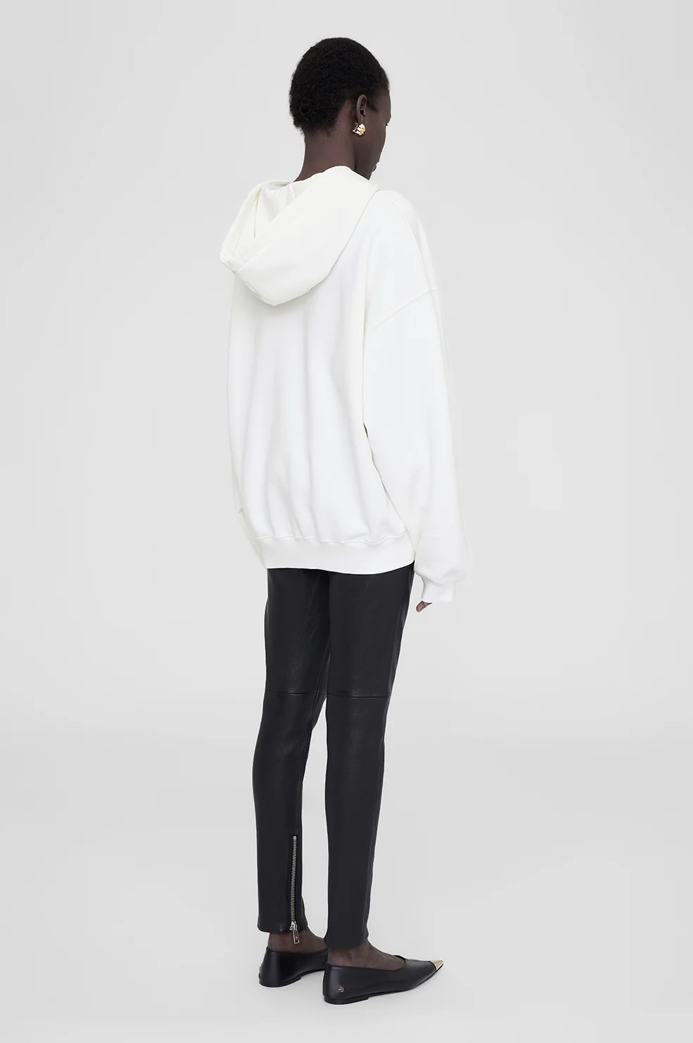 2718-harvey-sweatshirt-ivory-with-dark-sage-2.webp Harvey Sweatshirt - Ivory With Dark Sage