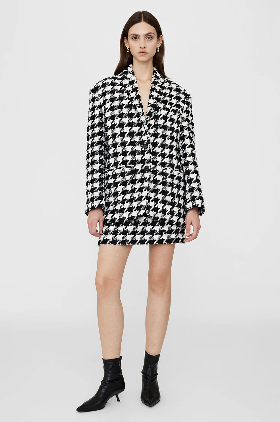 2948-ada-skirt-black-and-white-houndstooth-5.webp Ada Skirt - Black And White Houndstooth