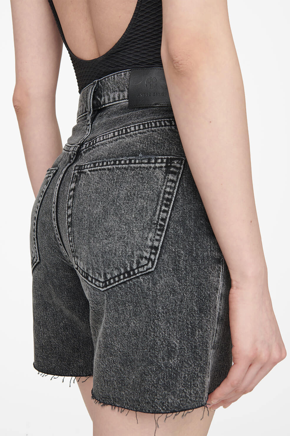Kat Short - Granite Charcoal