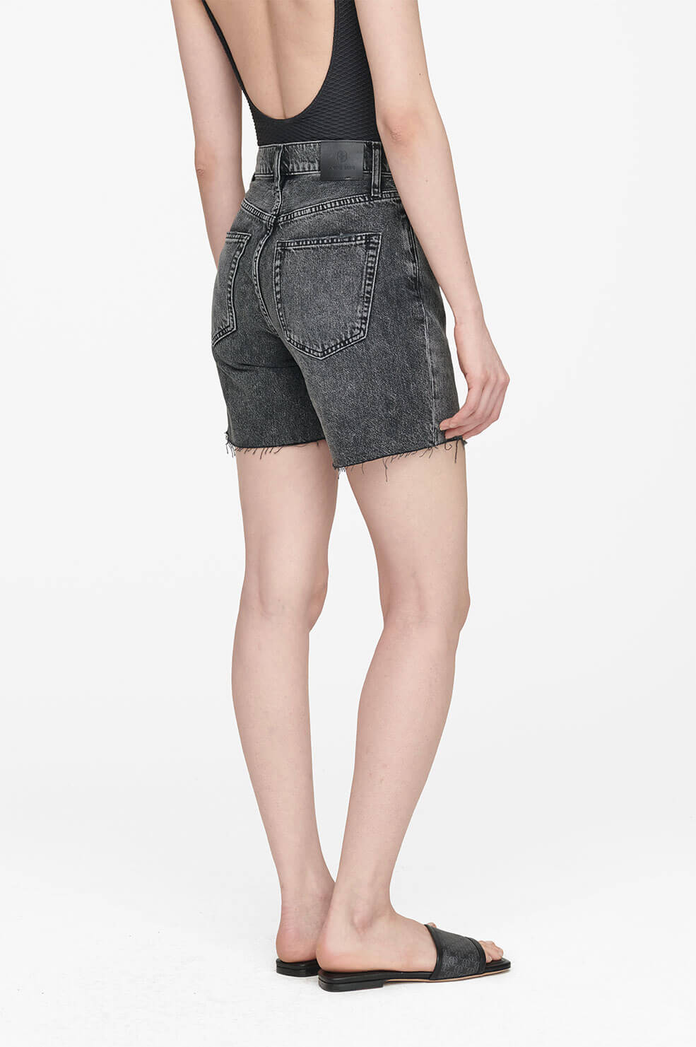 Kat Short - Granite Charcoal