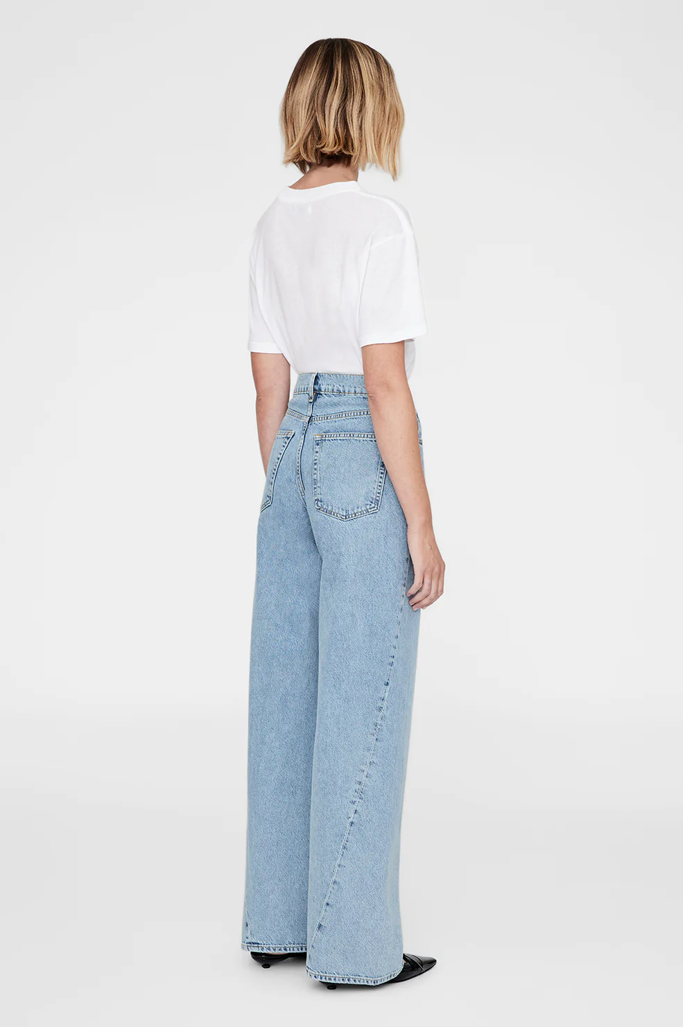 338-lili-tee-burnout-2.webp Lili Tee - Burnout