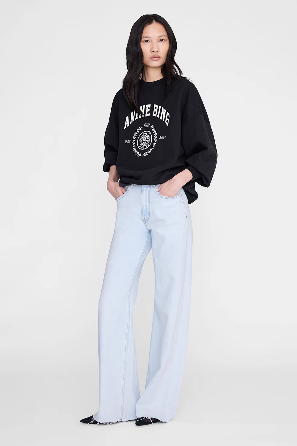 371-miles-sweatshirt-collegiate-vintage-black-1.webp Miles Sweatshirt Collegiate - Vintage Black