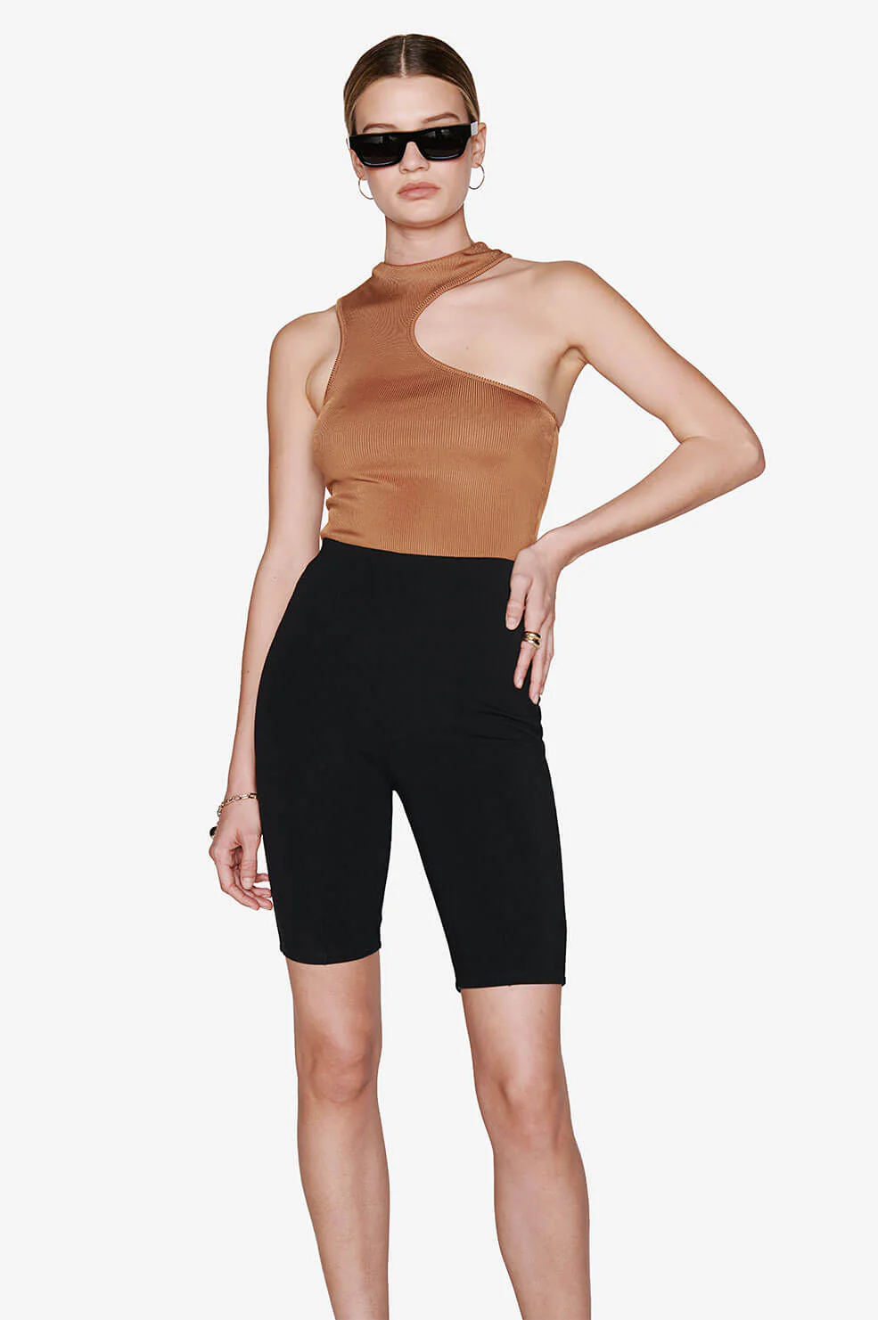 3762-toby-short-black-1.webp Toby Short - Black