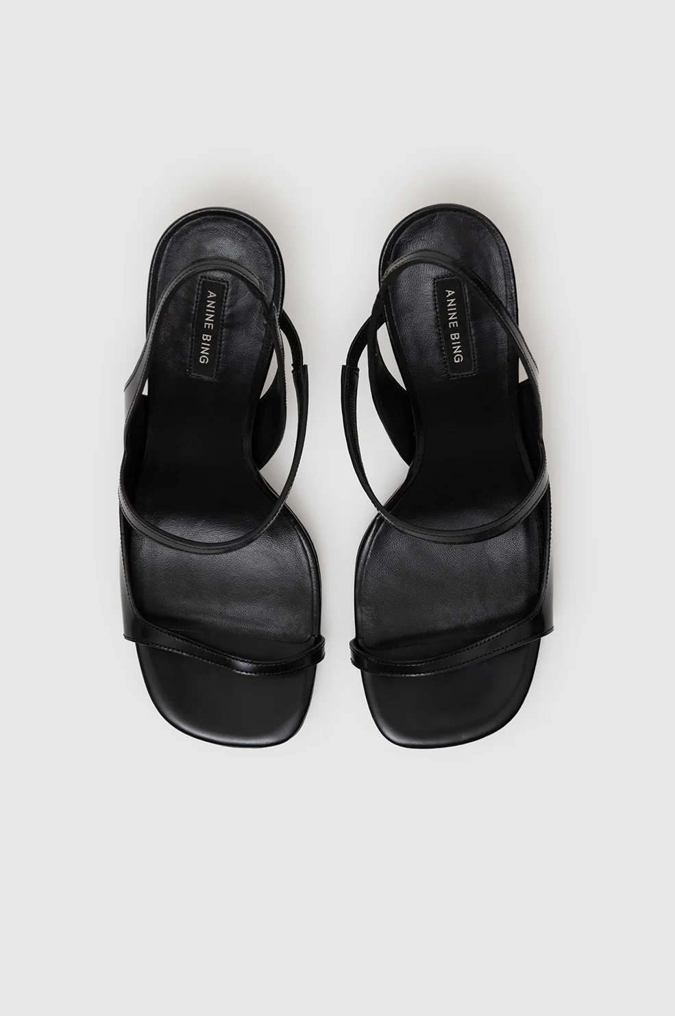 Iva Sandal Smooth - Black