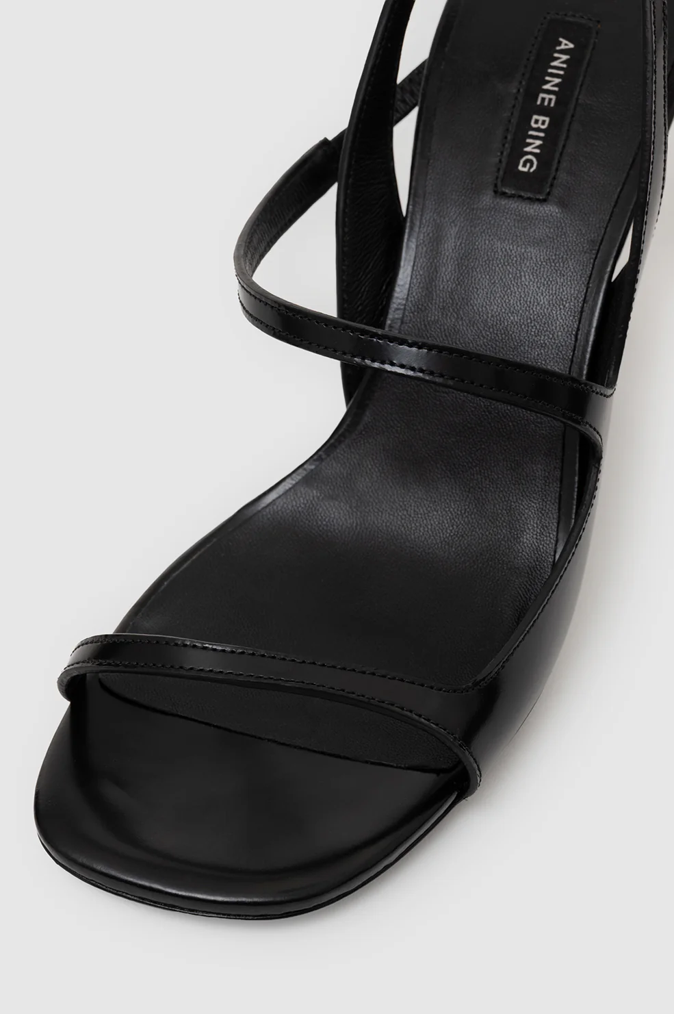 Iva Sandal Smooth - Black
