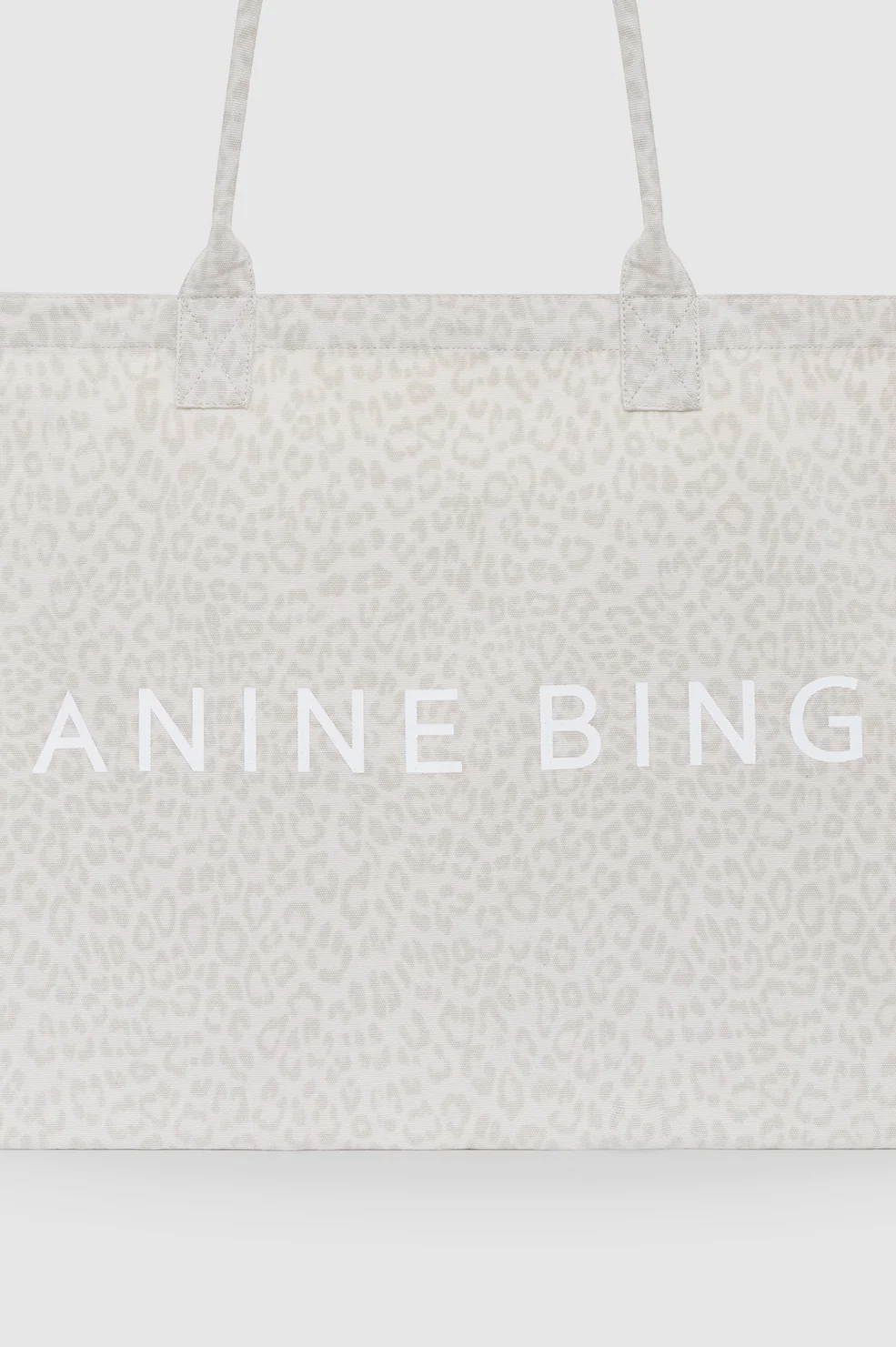 Leo Canvas Tote - Washed White Leopard