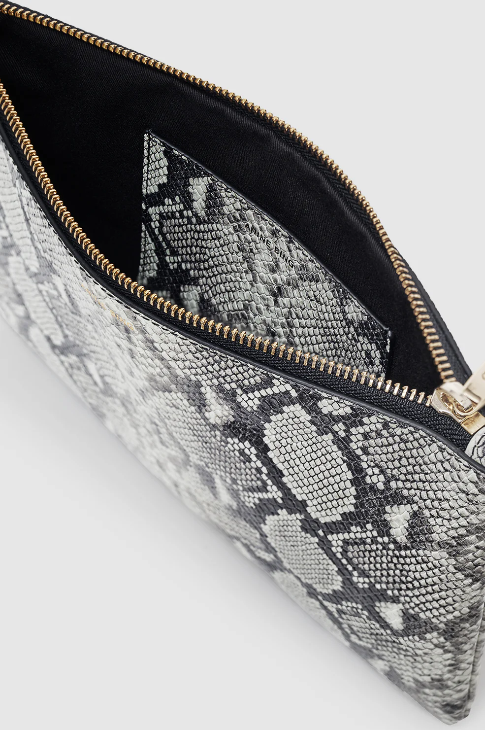Large Elly Pouch - Python