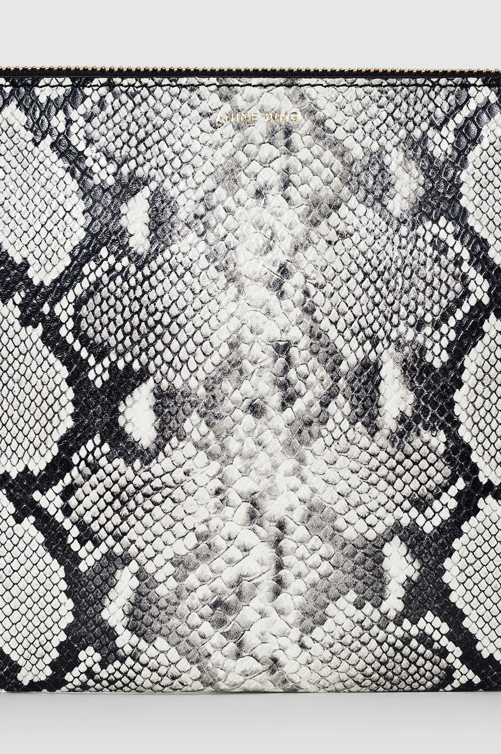 Large Elly Pouch - Python